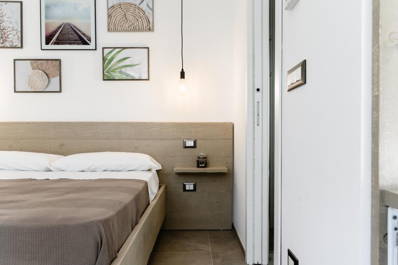 Mandorlocarrubo'S Suite Ostuni Exterior foto