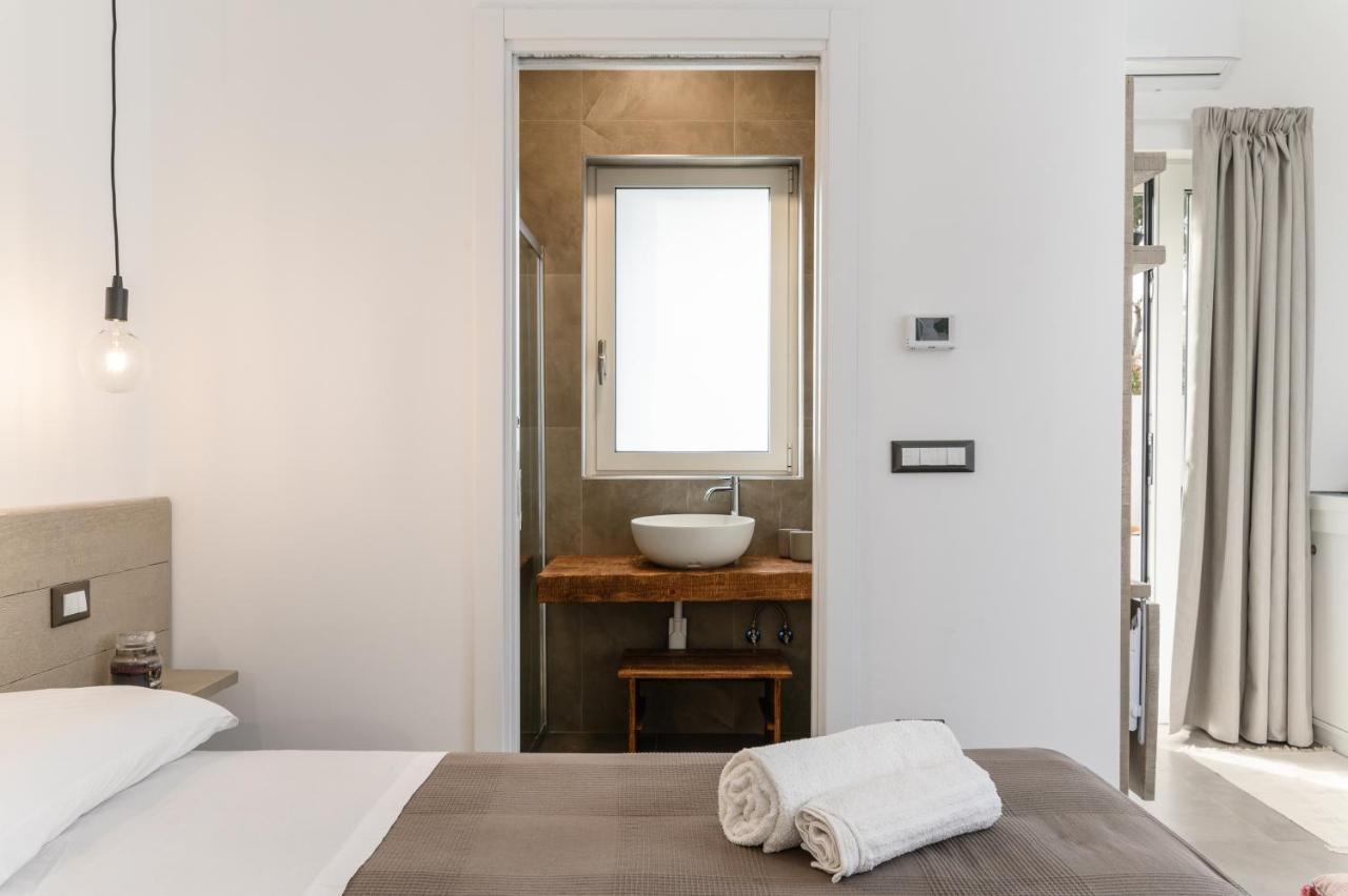 Mandorlocarrubo'S Suite Ostuni Exterior foto