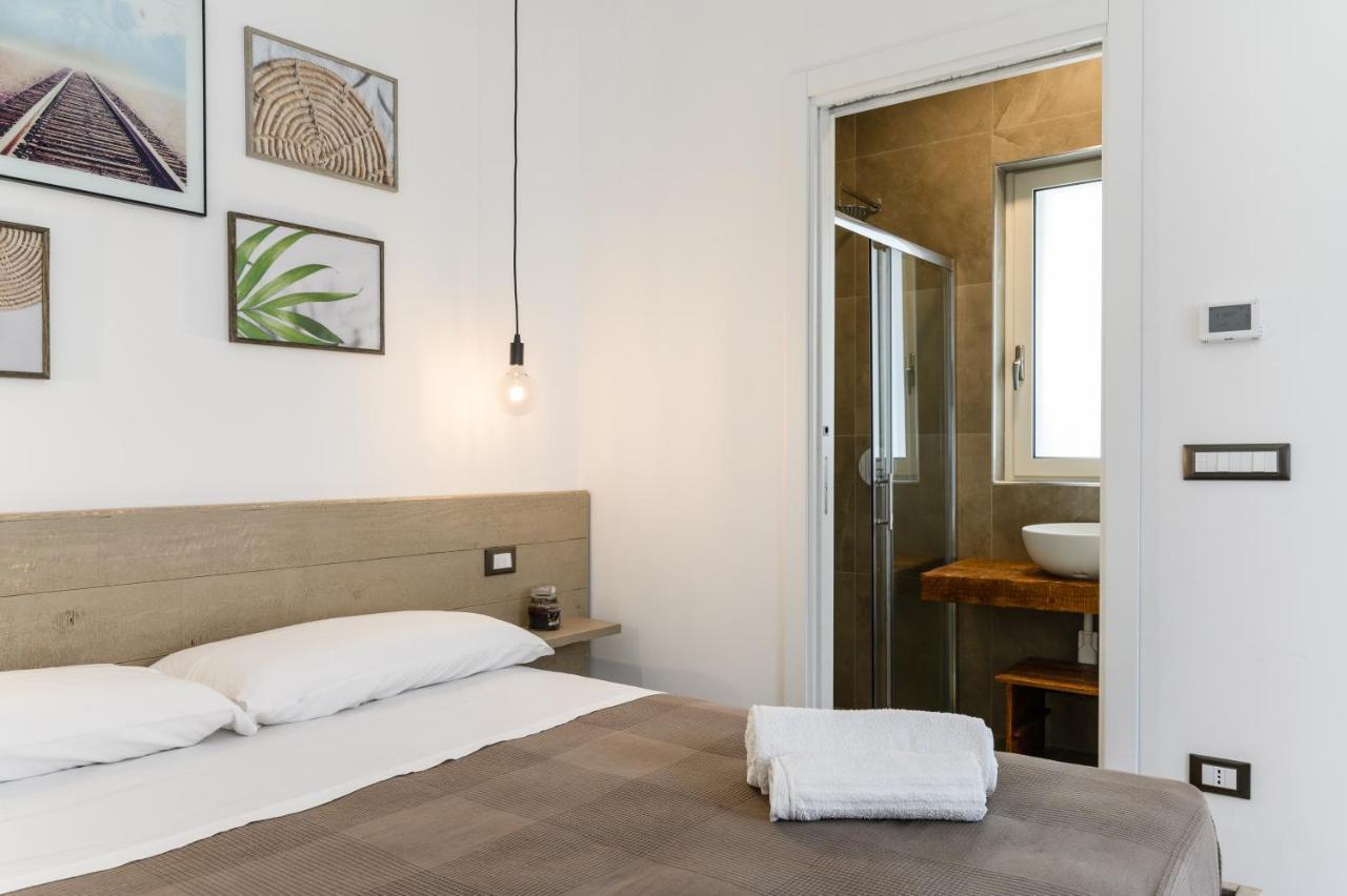 Mandorlocarrubo'S Suite Ostuni Exterior foto